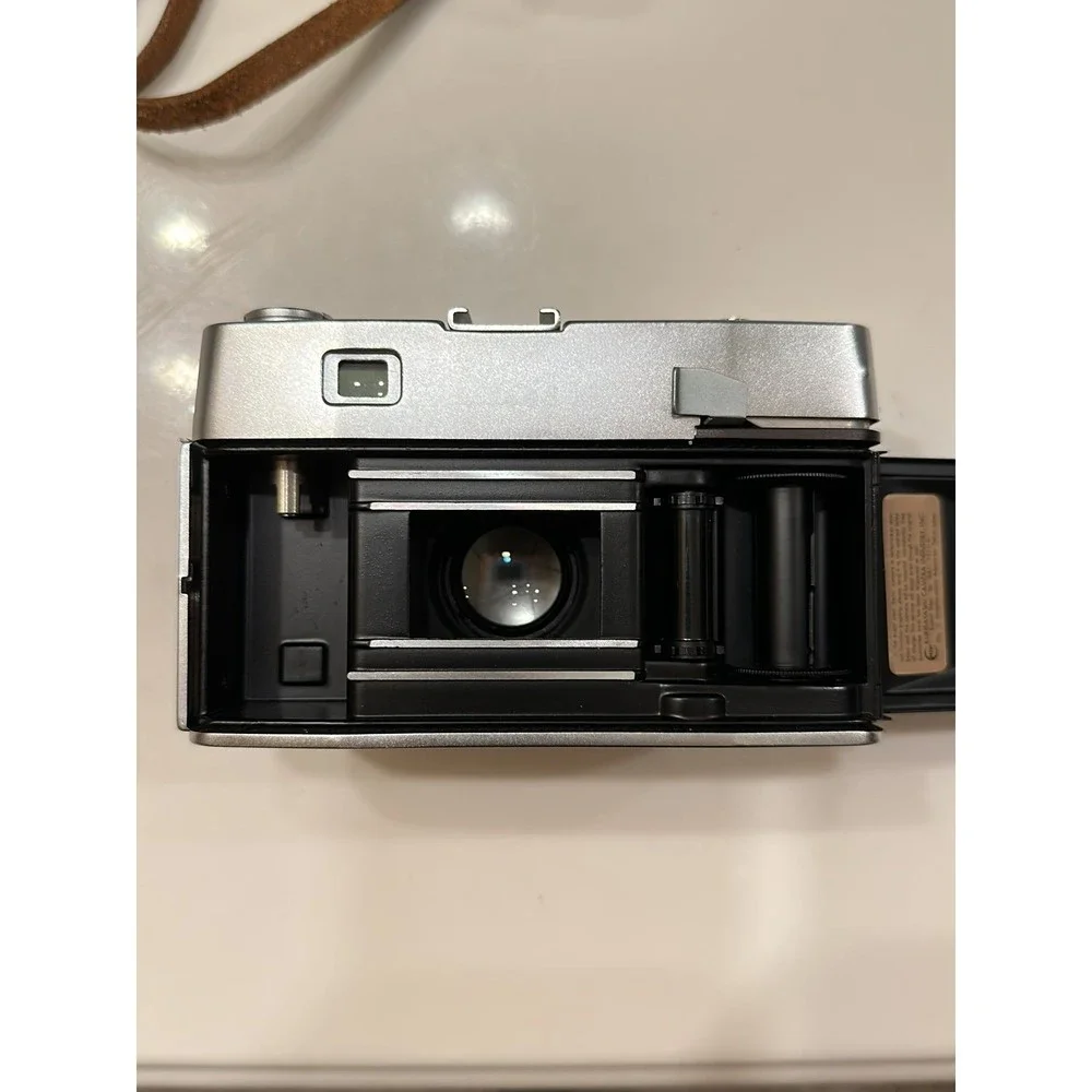 PETRI 7S - Vintage 35mm Film Camera made in Japan in 60's/ Rangefinder Camera/Ci - Picture 8 of 10